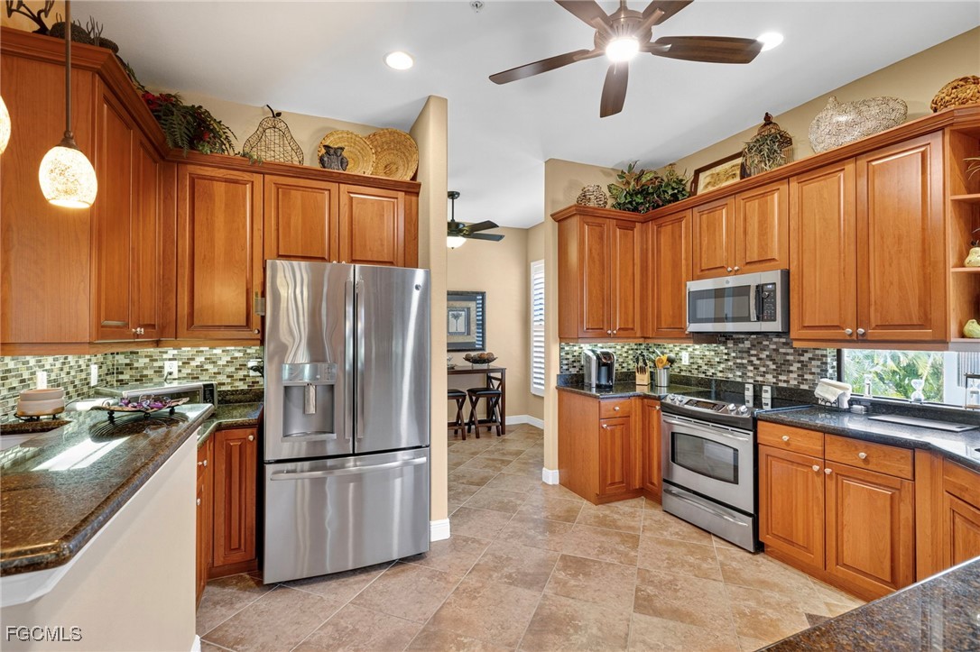 15931 Prentiss Pointe Circle 201