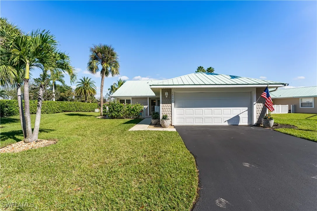 Fort Myers, Florida 33908, United States, 3 Bedrooms Bedrooms, ,3 BathroomsBathrooms,Residential,Pending,35057