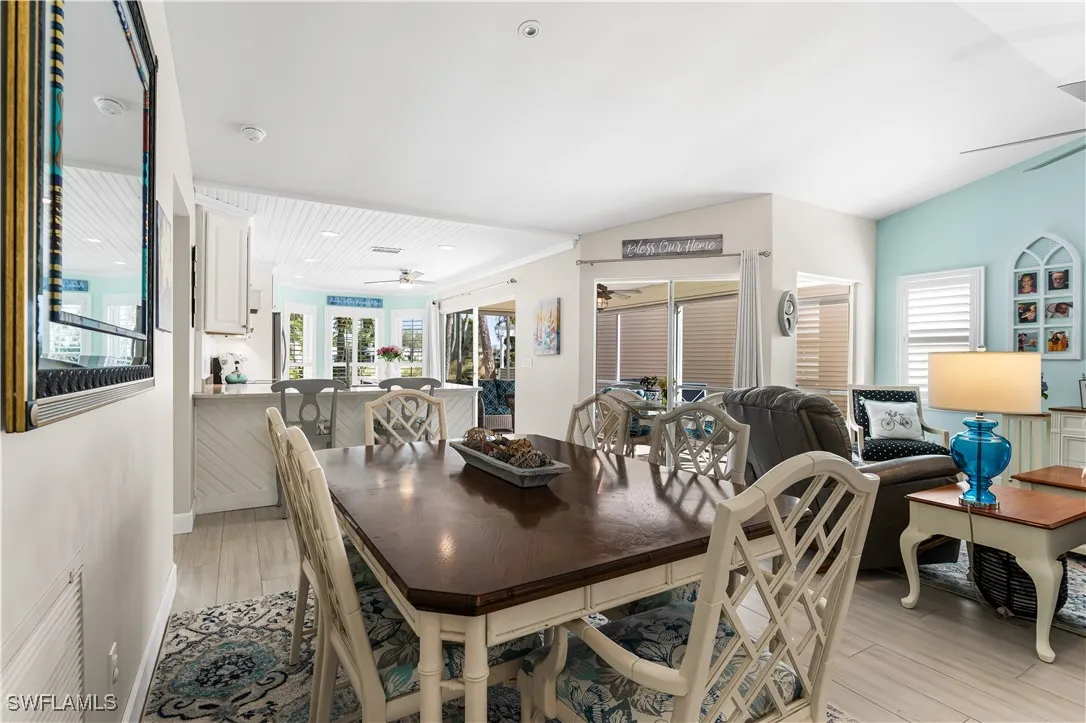 Fort Myers, Florida 33908, United States, 3 Bedrooms Bedrooms, ,3 BathroomsBathrooms,Residential,Pending,35057