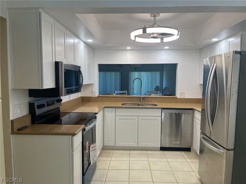 1784 Augusta Drive 101 Fort Myers FL 33907