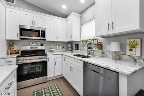 Tiny photo for 11615 SW Orange Avenue, Arcadia, FL 34269 (MLS # 2026018905)