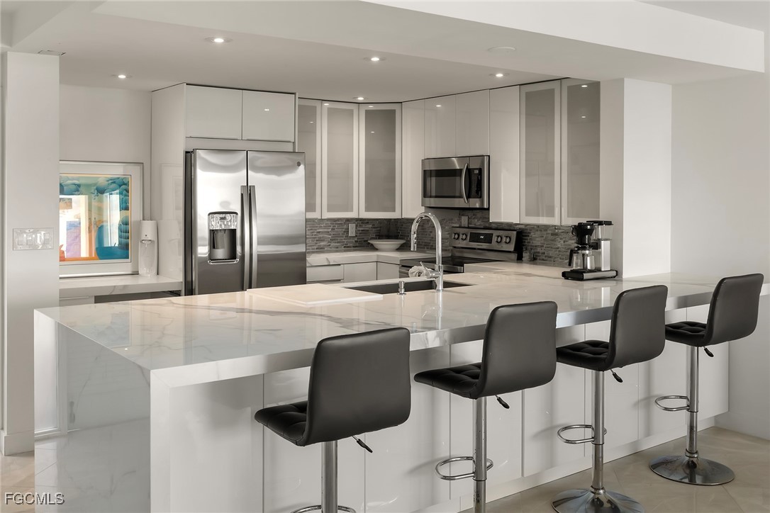 6670 Estero Boulevard A604