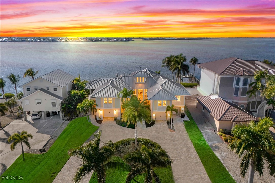 12271 Shoreview Drive