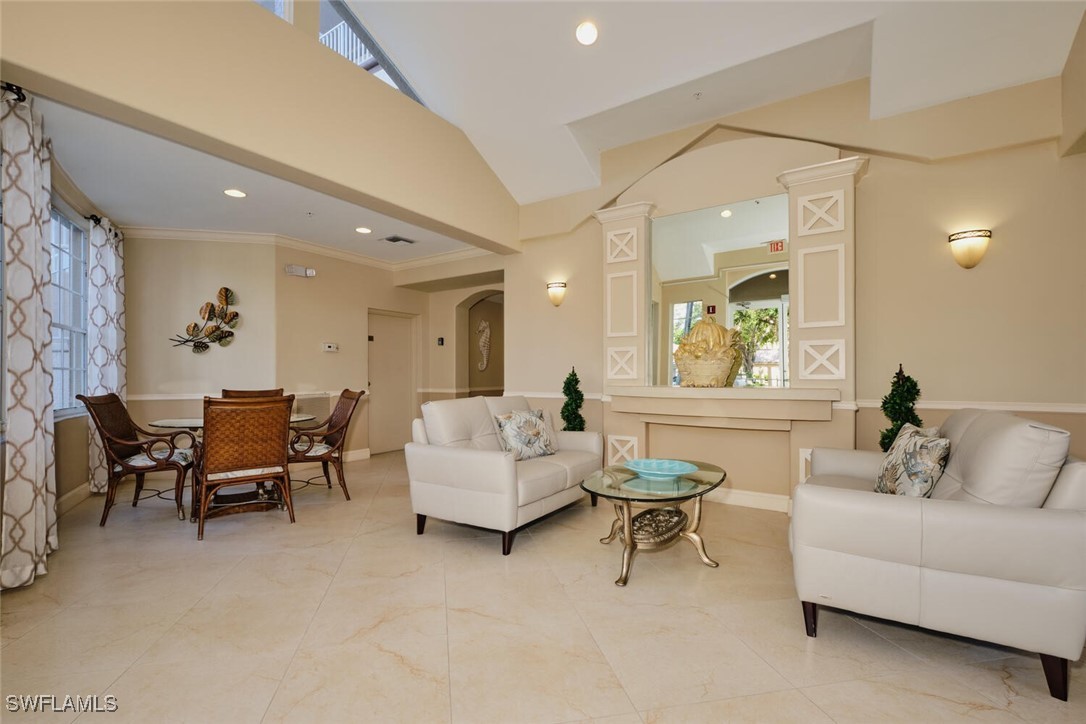 9111 Southmont Cove 401