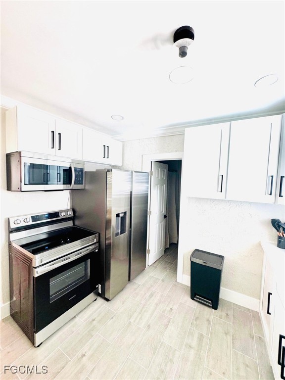 127-129 Fairweather Lane