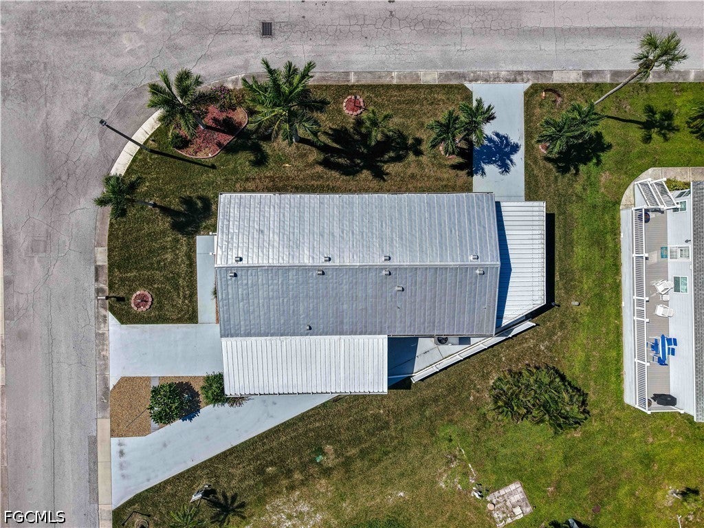 11390 Azalea Lane