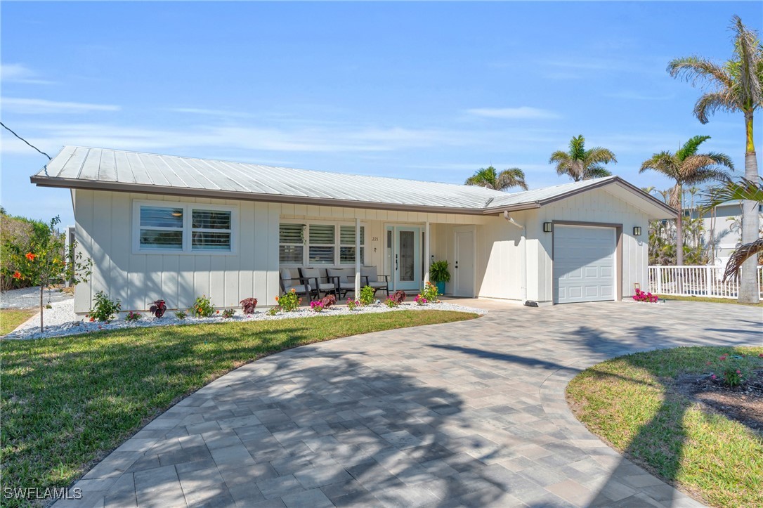 221 Ibis Street