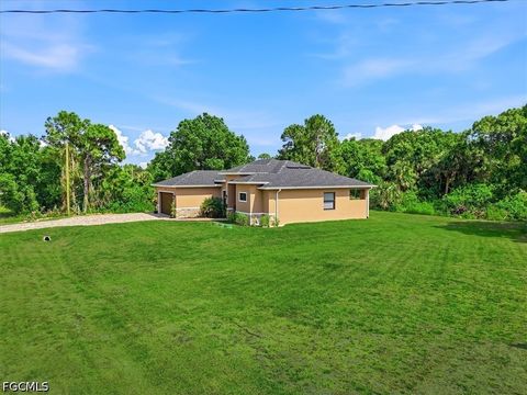 Tiny photo for 810 Sentinela Boulevard, Lehigh Acres, FL 33974 (MLS # 2026018818)