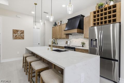 Tiny photo for 810 Sentinela Boulevard, Lehigh Acres, FL 33974 (MLS # 2026018818)