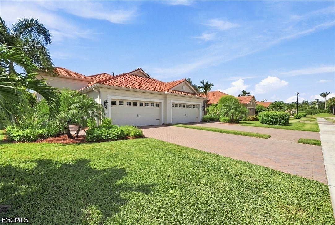 4685 Watercolor Way