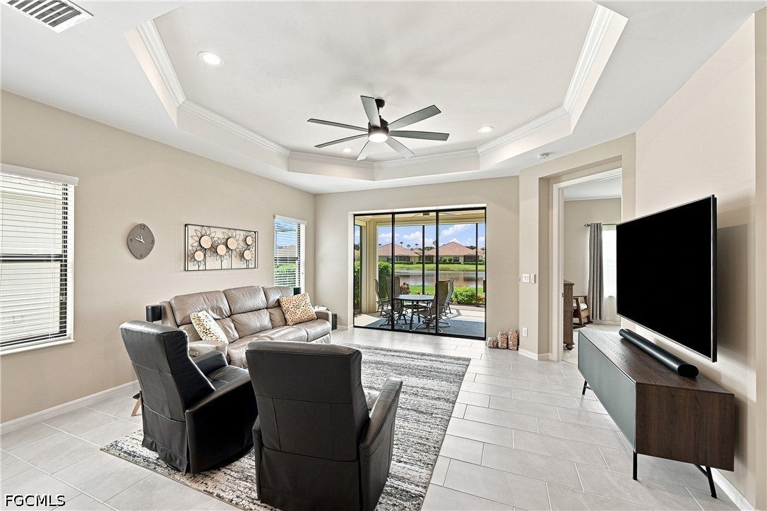 4685 Watercolor Way