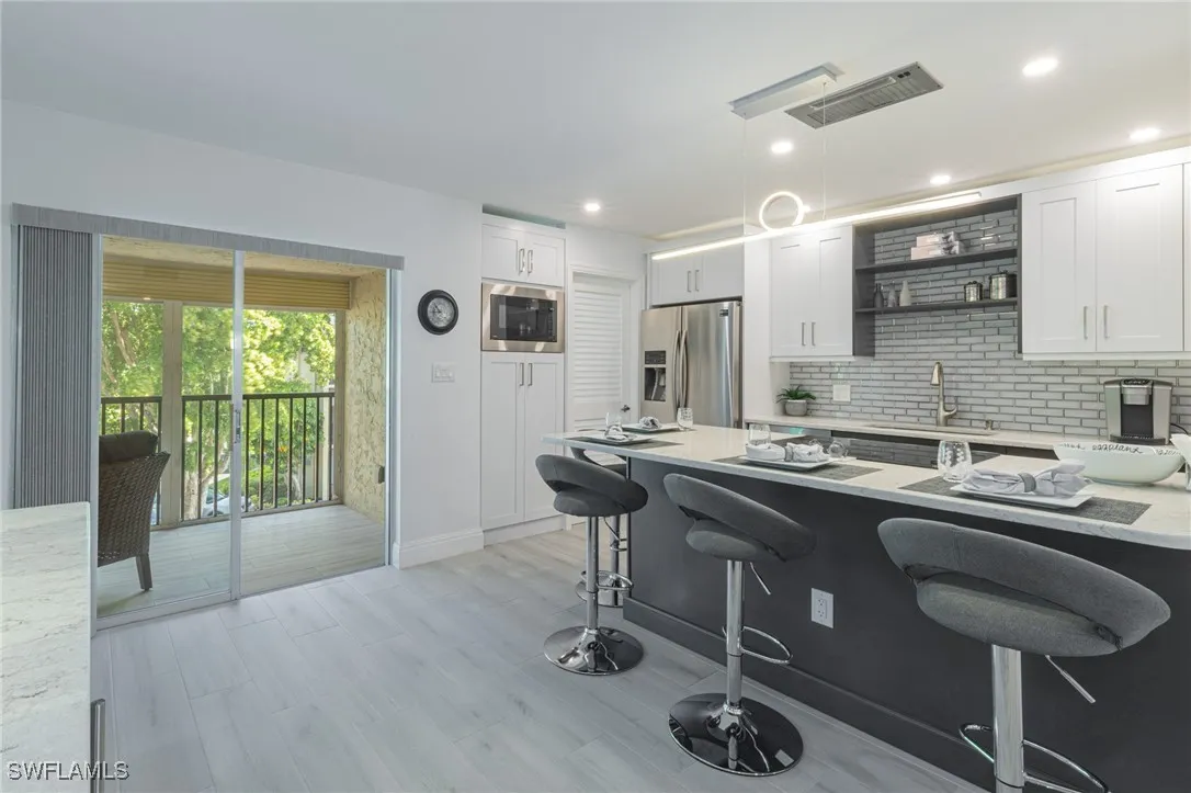 Naples, Florida 34103, United States, 2 Bedrooms Bedrooms, ,2 BathroomsBathrooms,Residential,Active,188066