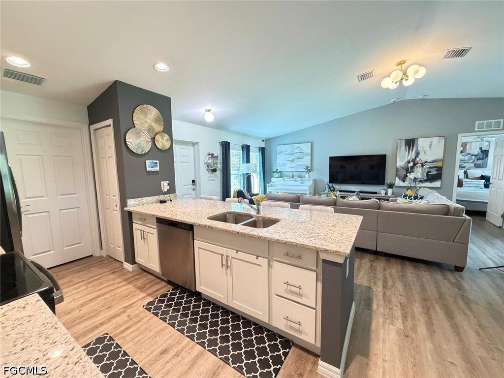 3006 Base Court