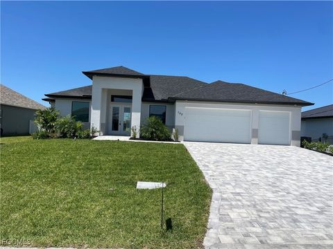 102 SW 36th Place Cape Coral FL 33991