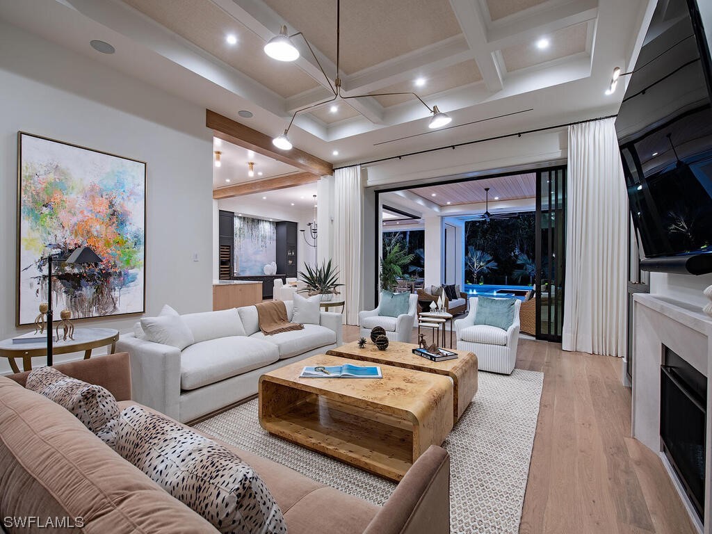 626 S Golf Drive