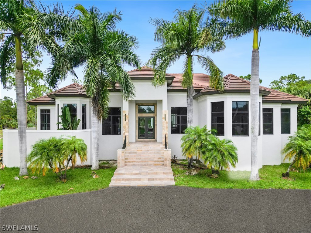 1361 Golden Gate Boulevard W