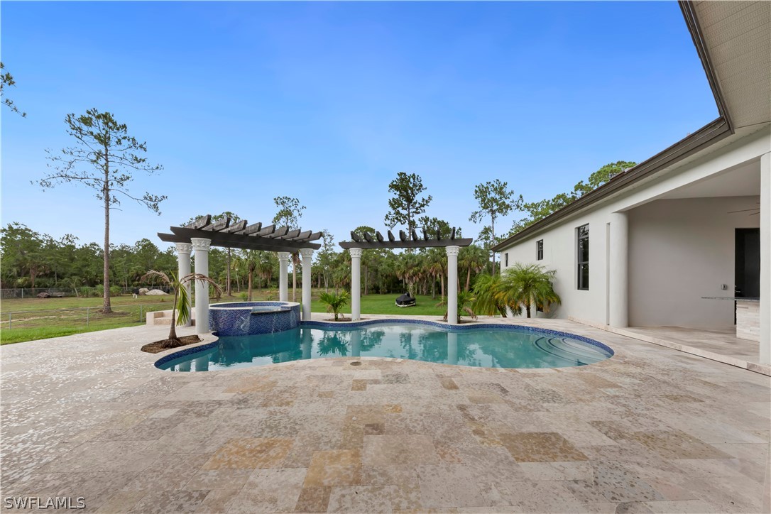 1361 Golden Gate Boulevard W