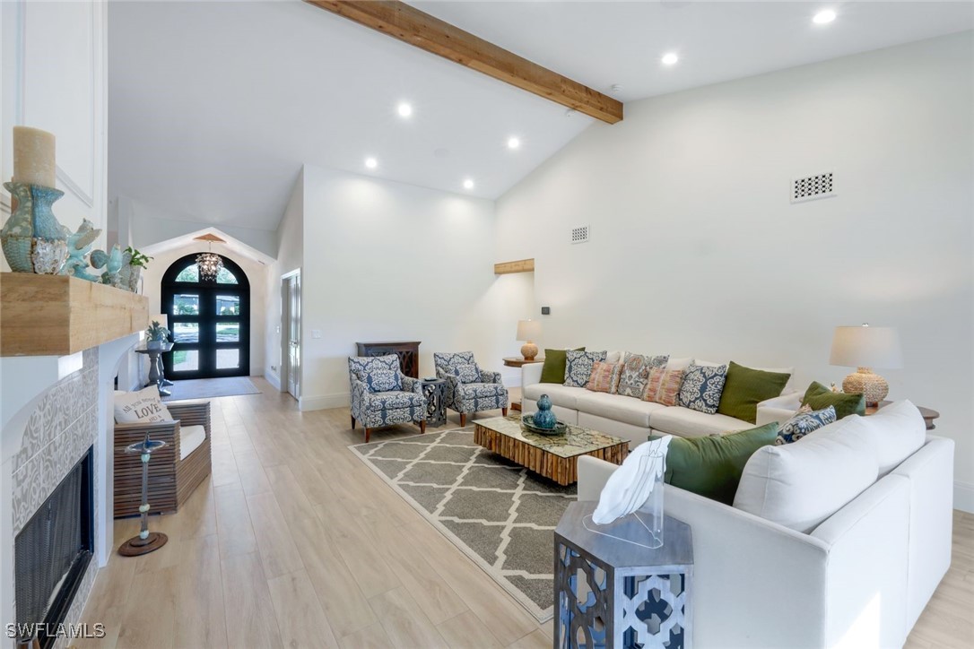 3953 Woodlake Drive