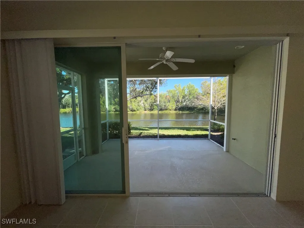 Fort Myers, Florida 33919, United States, 2 Bedrooms Bedrooms, ,2 BathroomsBathrooms,Residential,Pending,20388