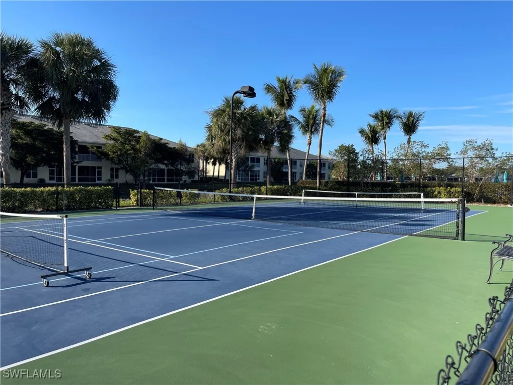 Fort Myers, Florida 33919, United States, 2 Bedrooms Bedrooms, ,2 BathroomsBathrooms,Residential,Pending,20388