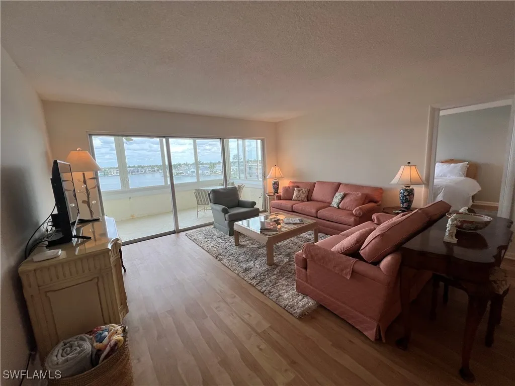 Naples, Florida 34103, United States, 2 Bedrooms Bedrooms, ,2 BathroomsBathrooms,Residential,Active,213159