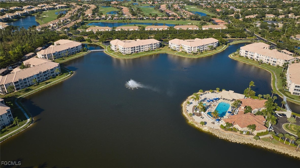 9170 Southmont Cove 305