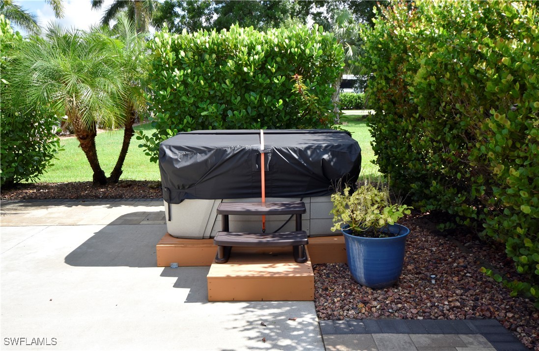 10339 Prairie Iris Trail