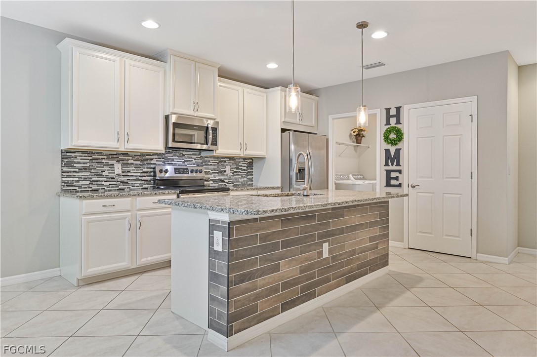 4390 Dutchess Park Road