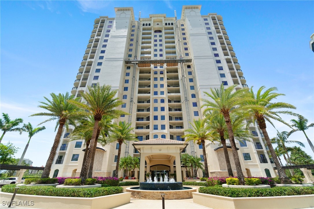 4800 Pelican Colony Boulevard 303
