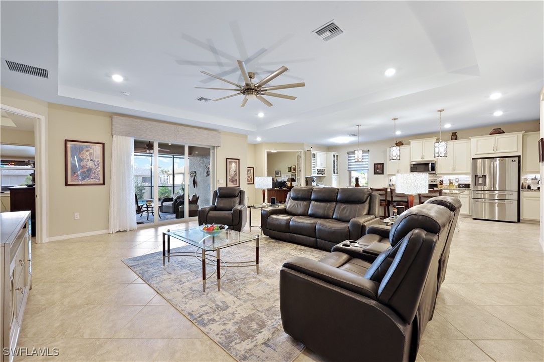 2606 SW 38th Street