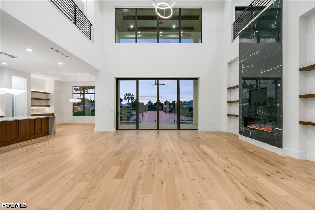 846 Cypress Lake Circle