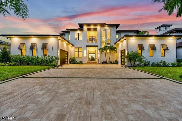 846 CYPRESS LAKE CIR, FORT MYERS, FL 33919 - Image a2aa5d49fe011c1e77f0d63b5c67938c/853971111