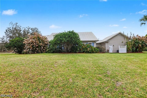 Tiny photo for 23150 N River Road, Alva, FL 33920 (MLS # 2026039300)