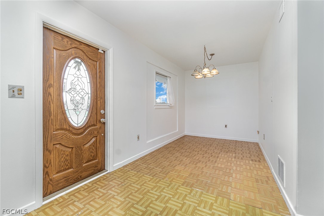 804 Bougainvillea Road E