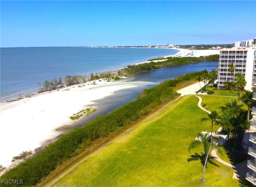 7360 Estero Boulevard 1006