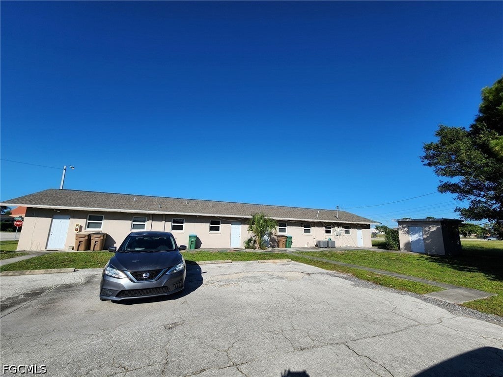 4927 Coronado Parkway 1-4