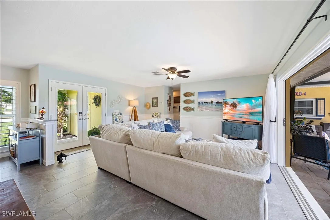 Cape Coral, Florida 33904, United States, 3 Bedrooms Bedrooms, ,3 BathroomsBathrooms,Residential,Active,121992