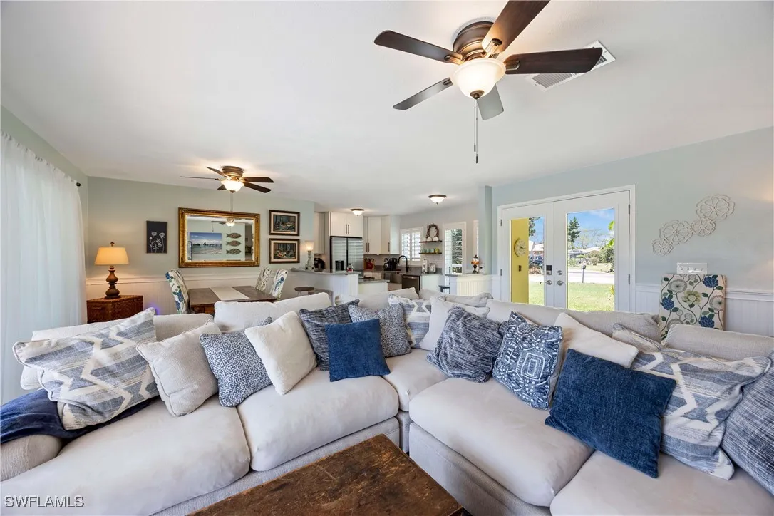 Cape Coral, Florida 33904, United States, 3 Bedrooms Bedrooms, ,3 BathroomsBathrooms,Residential,Active,121992