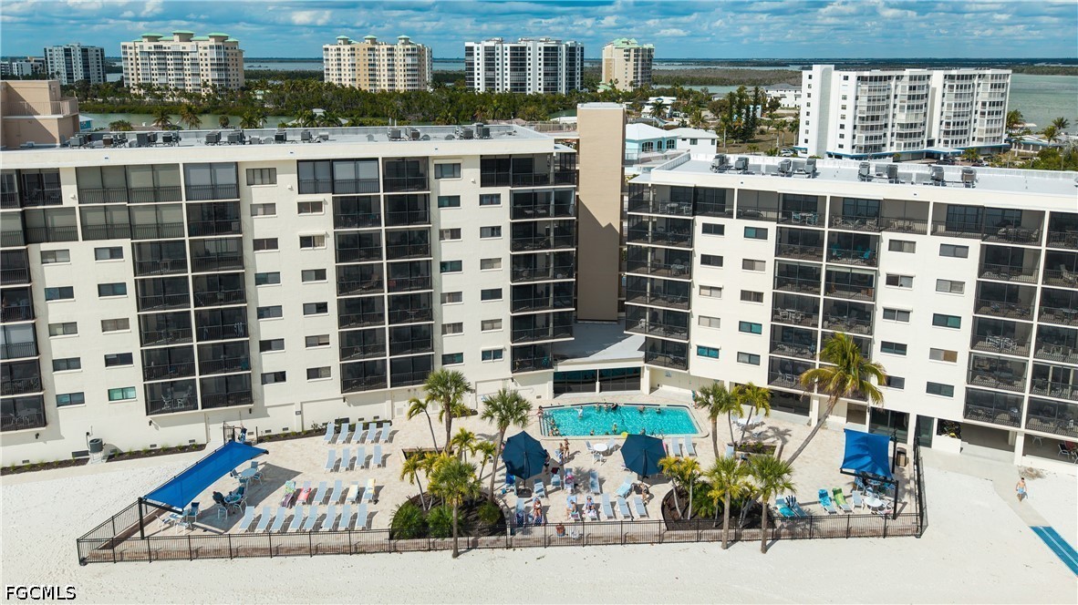 8350 Estero Boulevard 323
