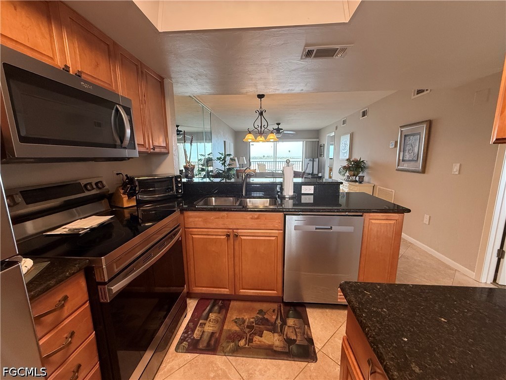 8350 Estero Boulevard 323