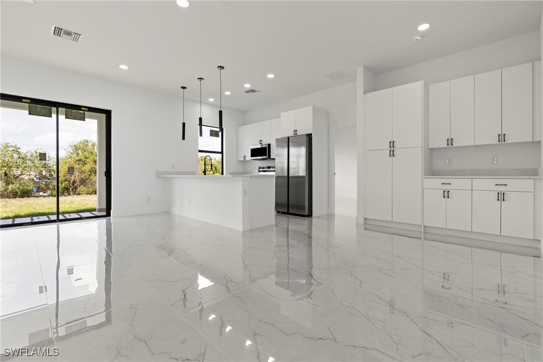 2811 Nadine Lane