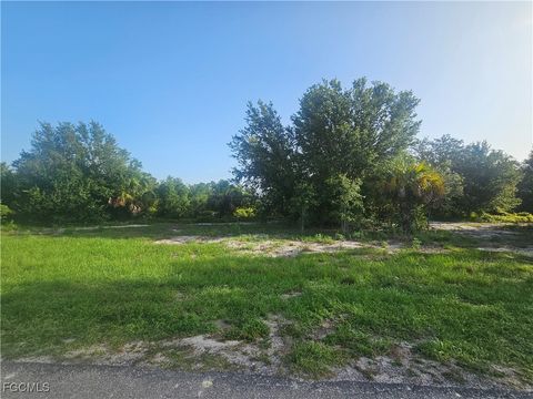435 Rathburn Street Lehigh Acres FL 33974