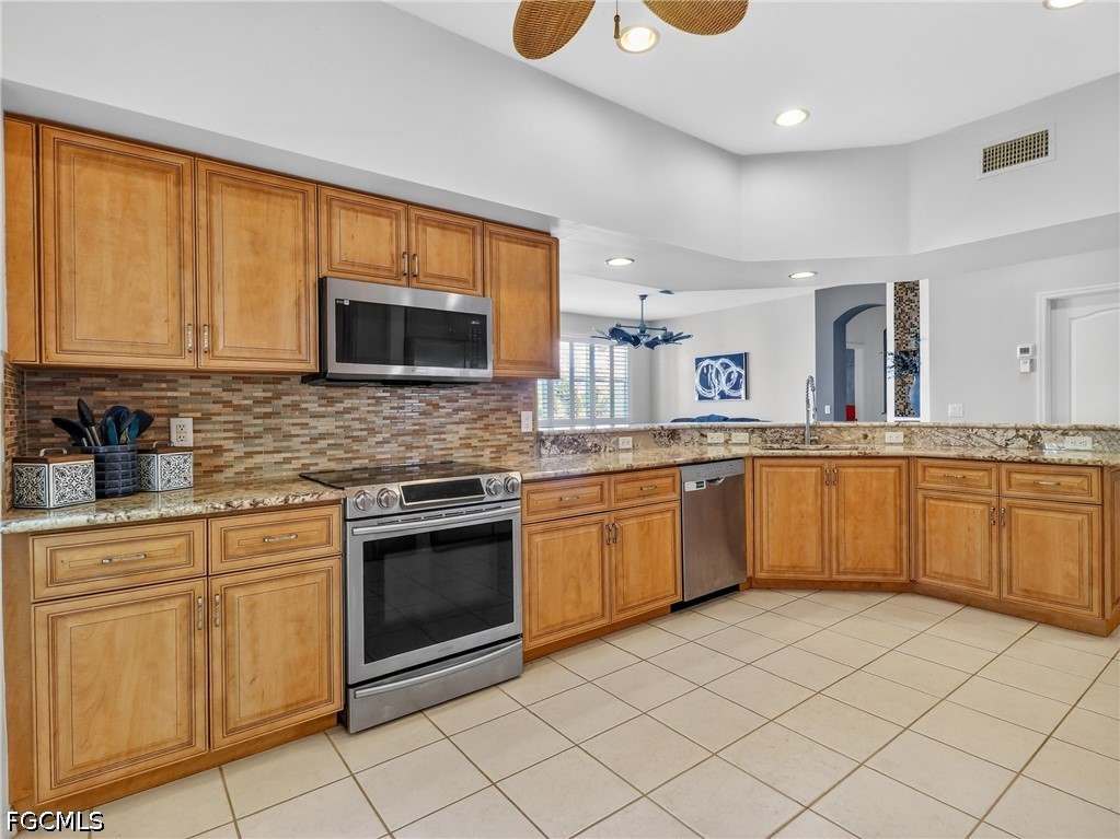 9030 Las Maderas Drive 201