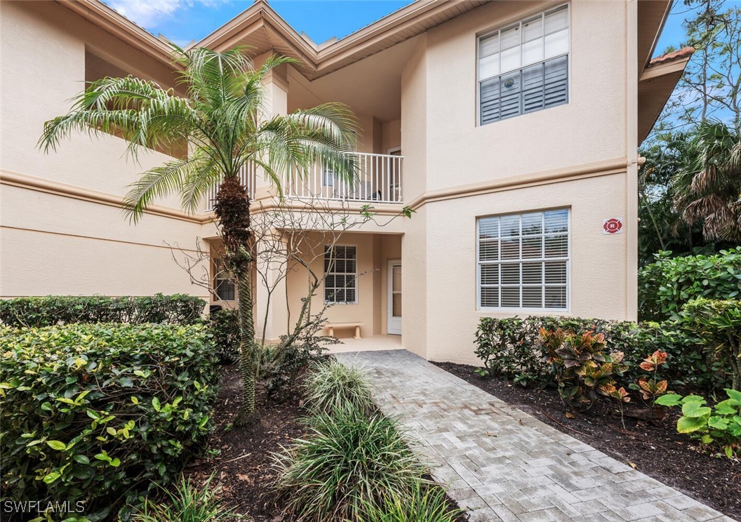 3964 Bishopwood Court E 1-106