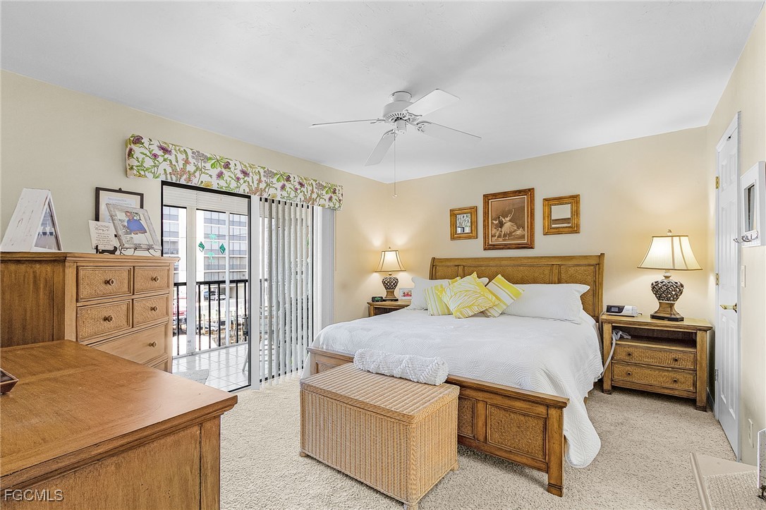 4371 Bay Beach Lane 212