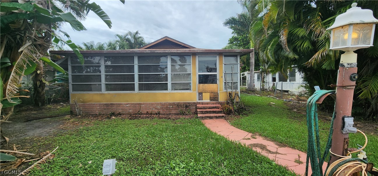 2232 Marina Park Drive