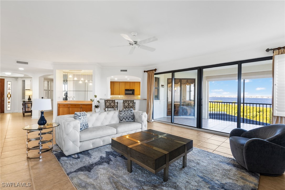 11600 Court Of Palms 206