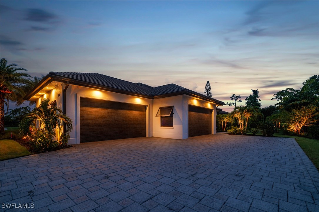 15392 Old Pine Court