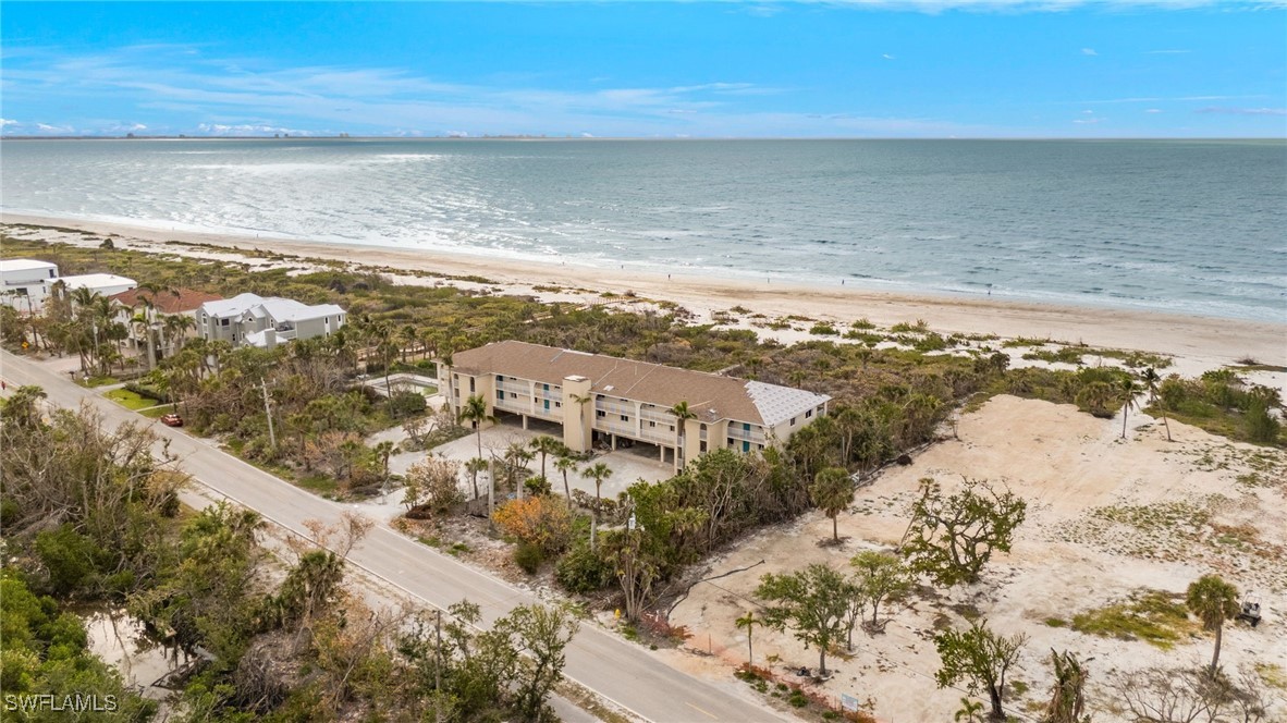 527 E Gulf Drive 203