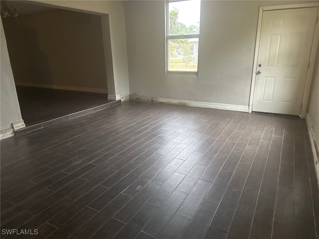 2414 Parkview Drive